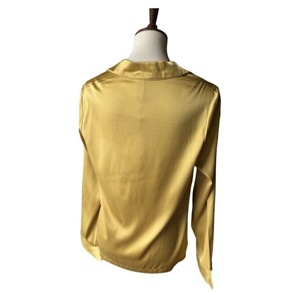 SKIMS Stretch Yellow Satin Silk Pajama Top Size XXS Kim Kardashian Stretch - Picture 3 of 9
